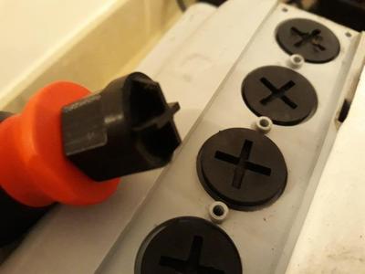 Car battery/engine cooler drain cap bit/driver