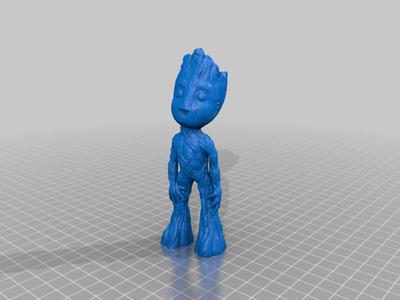Groot standing