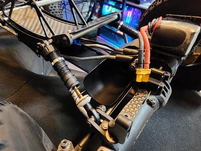 XR10 motor guard with tray