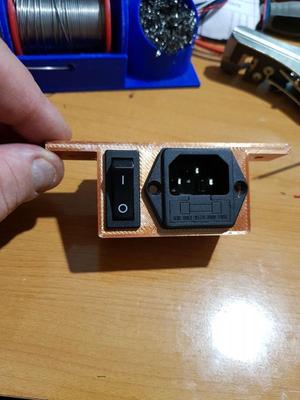 Conector corriente y boton CR-10 para perfil 2020