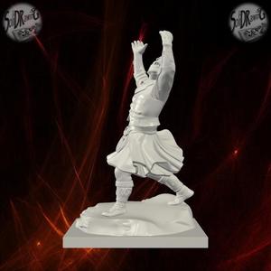 Scottish Highland Dancer Sculpture – SoliDRawinGs SG883
