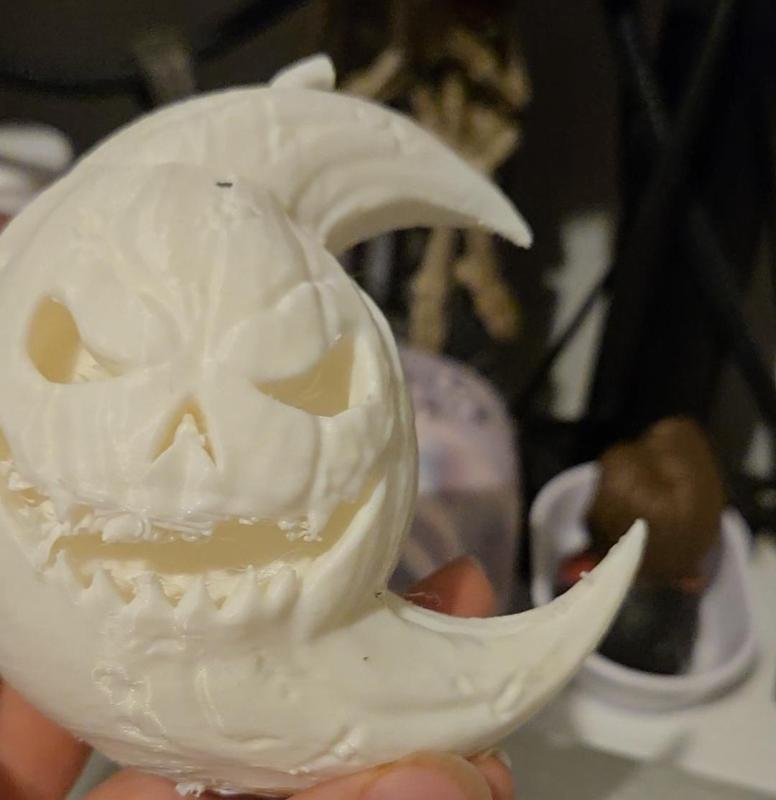 “Moon Pumpkin Halloween Decoration – 3D Printable Sculpture”