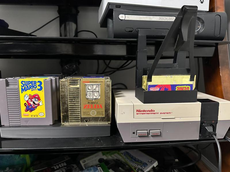 NES Game holder