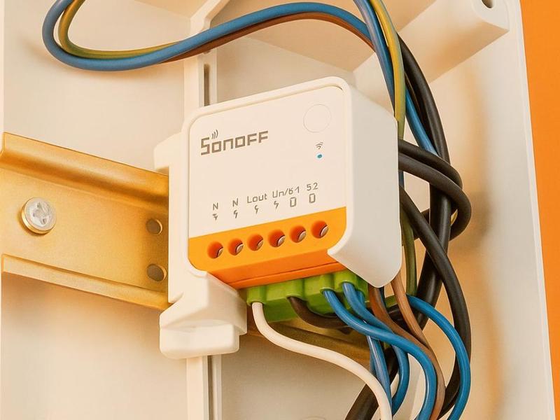 DIN rail 35mm mount for Sonoff Mini R4