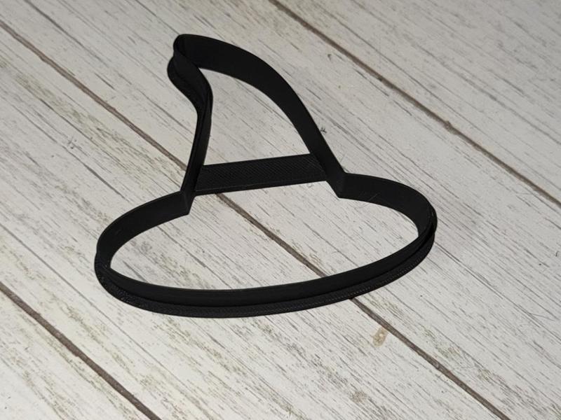 Witch Hat Cookie Cutter – Spellbinding Halloween