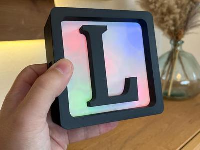 Lightbox L // Build words yourself, modular & LED