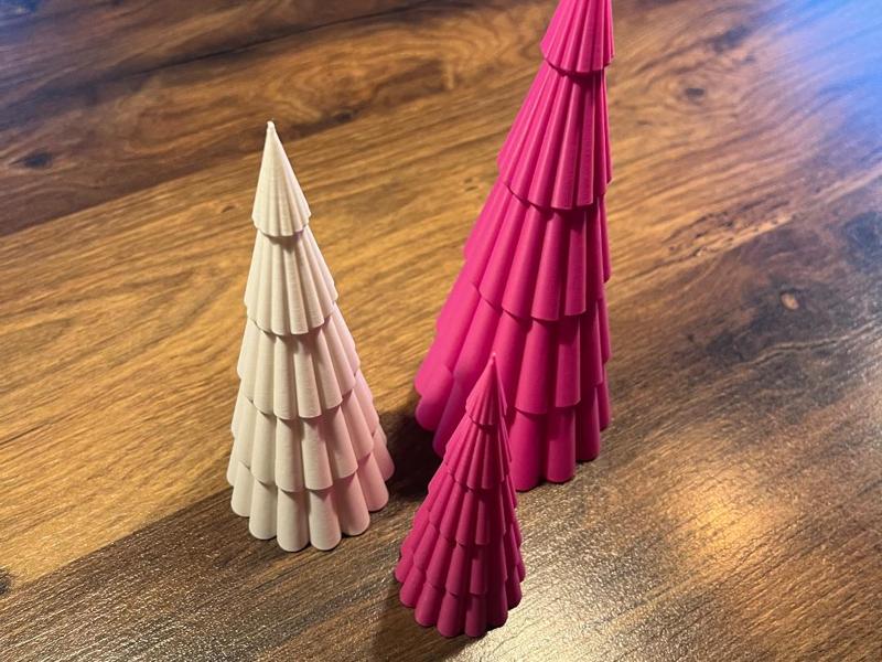 Christmas tree with 14 waves