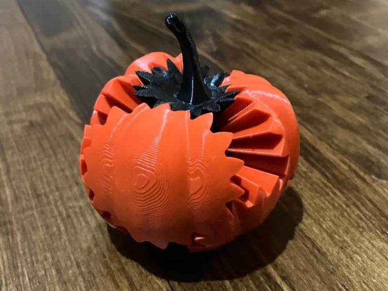 Pumpkin Gear Toy – A Halloween Fidget