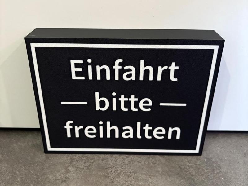Keep driveway clear sign