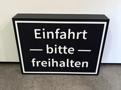 Keep driveway clear sign
