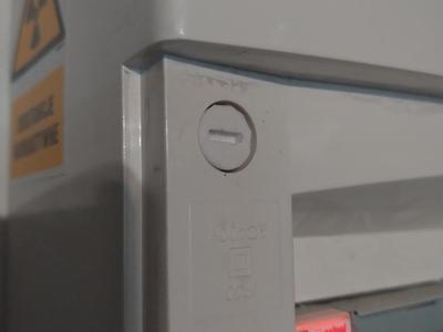 screw for closing