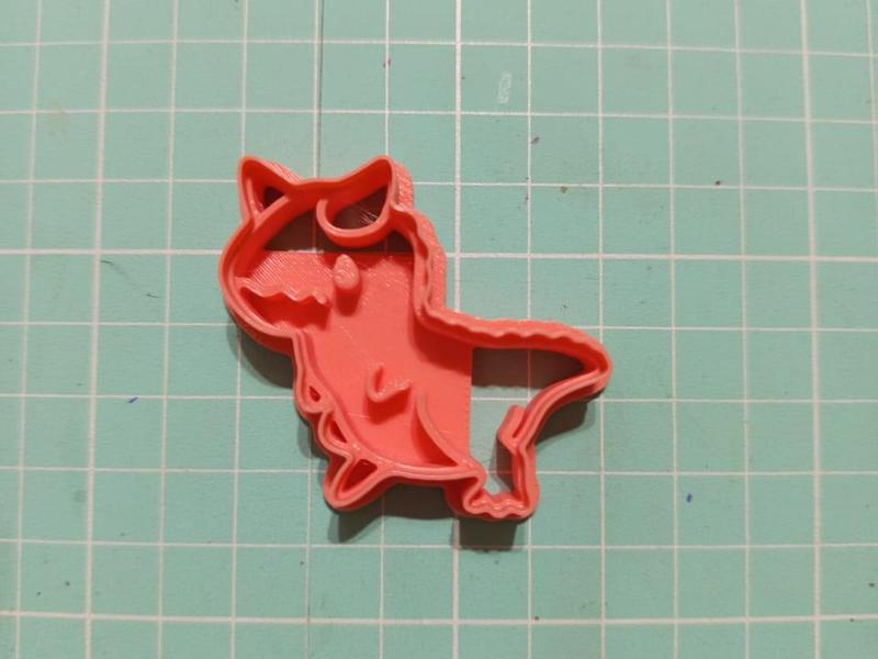 Dinosaur cutter (Carnotaurus)
