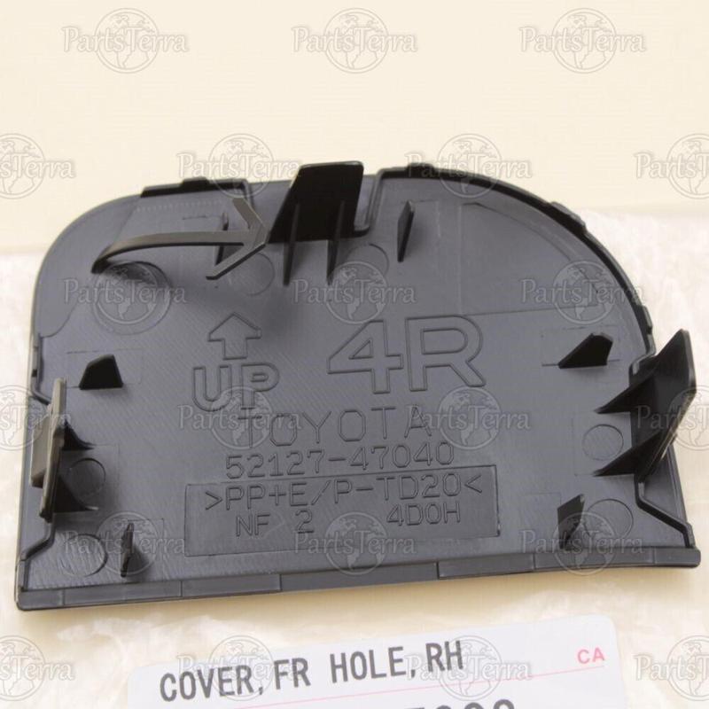 Prius 30 Bumper Plug Right 52127-47040