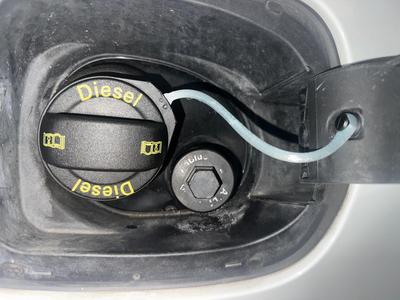 Audi, Skoda, Seat, VW .... Gas cap tether with pin holes
