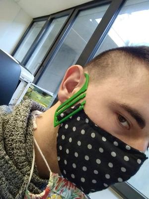 Facemask holders 3