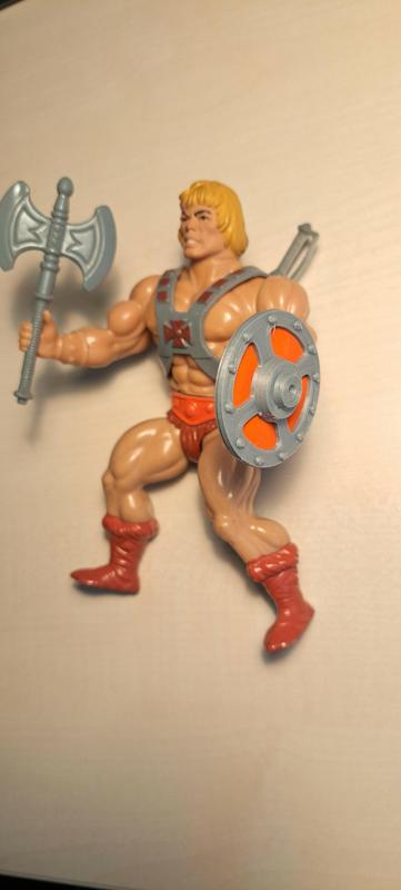 Motu Heman shield