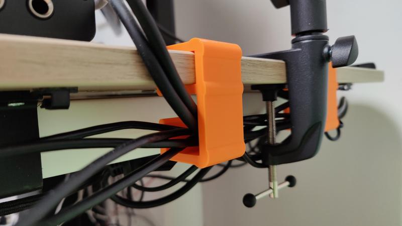 IKEA BEKANT edge cable bracket