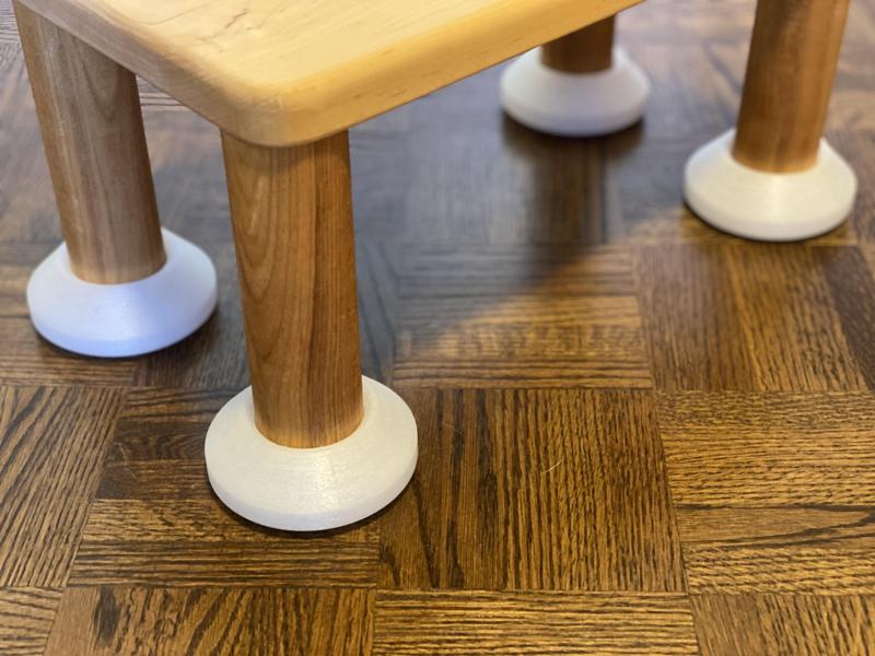 Furniture round leg wide base