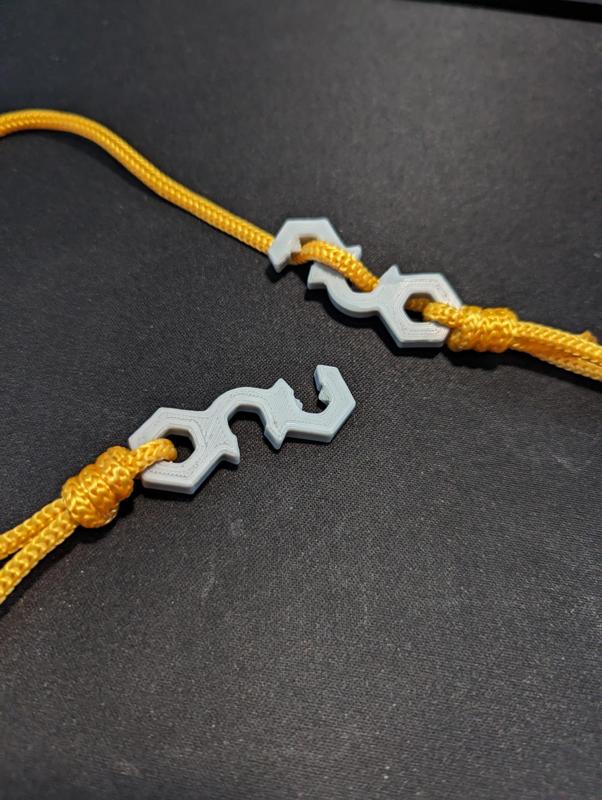 Rope /Guy line Tensioner