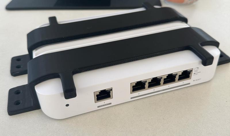 Mount for Ubiquiti UniFi Switch Flex XG (USW-Flex-XG)