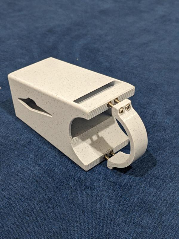 Qstarz GPS roll bar mount