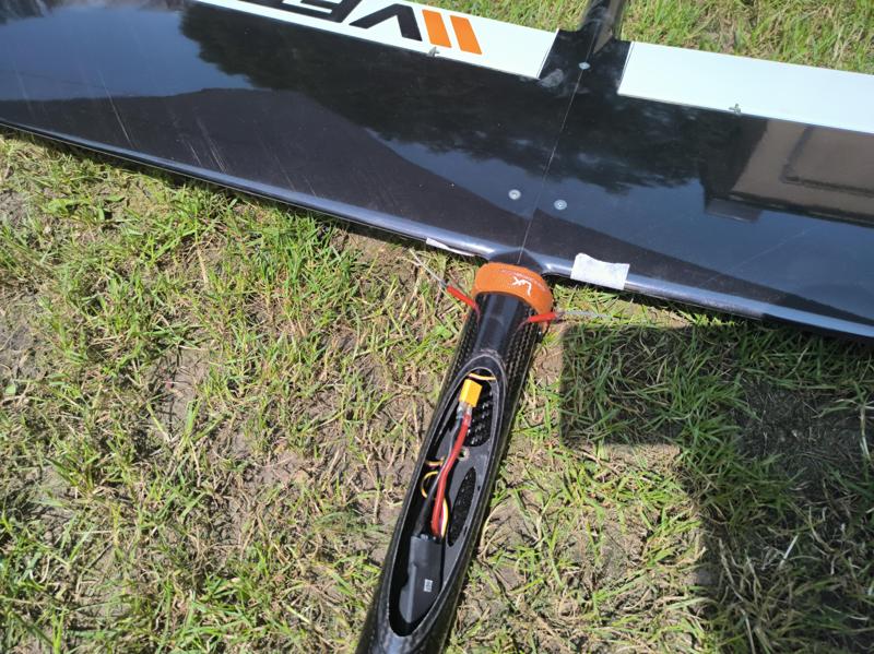 F5j mocowanie żeby nie odleciał