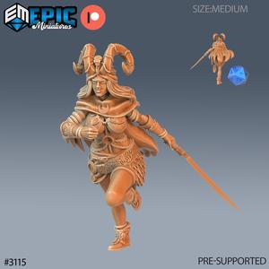 Druid Female Player Character Running ‧ DnD Miniature ‧ Tabletop Miniatures ‧ Gaming Monster ‧ 3D Model ‧ RPG ‧ DnDminis ‧ STL FILE