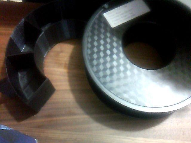 Turn your used spool into drawers