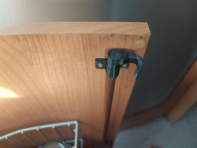 Knaus Mobile Home Cabinet latch   