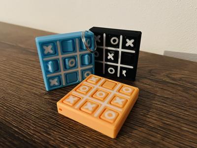 TicTacToe - Small Keychain III