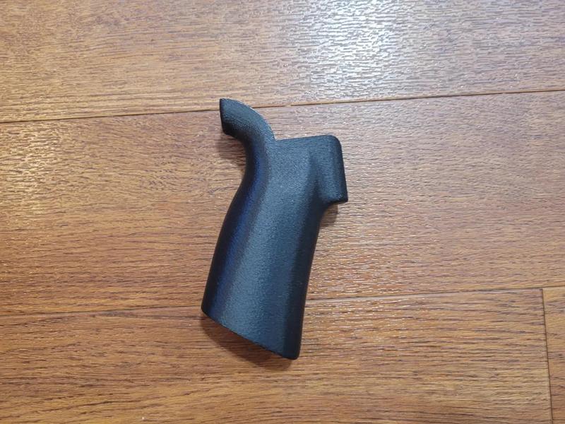 Hoffman Tactical Grip with Full Milspec Beavertail   