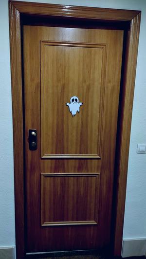 HALLOWEEN GHOST / GHOST