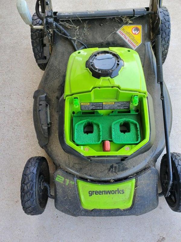 Ryobi 18V One+ Battery to Greenworks 40V Mower Adapter