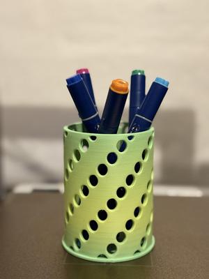 Pen holder.3mf