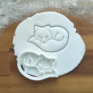 Fox cookie cutter