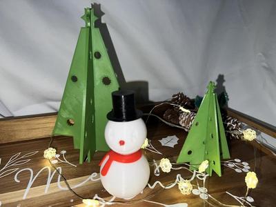 Slotted Christmas Tree