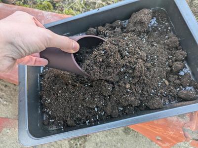 Soil Scoop, garden scoop, gardening tool