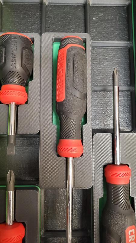 Craftsman Small screwdriver Gridfinity bin V2 
