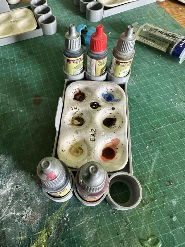 Dropper Paint Tray Holder