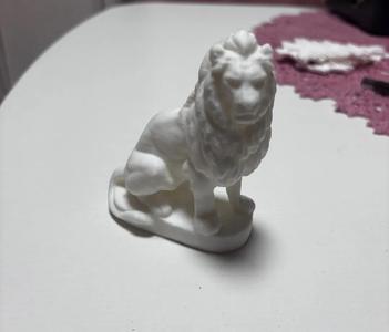 Lion sculpture