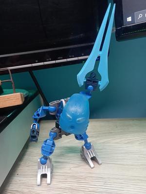 bionicle energy sword (from Halo)