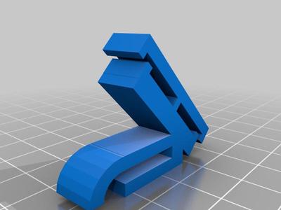 LED Angled clip for shelving racks