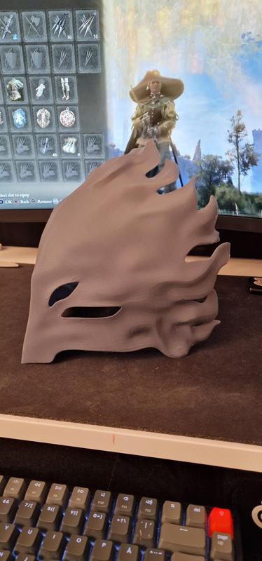 Elden Ring - Ansbach's Helmet