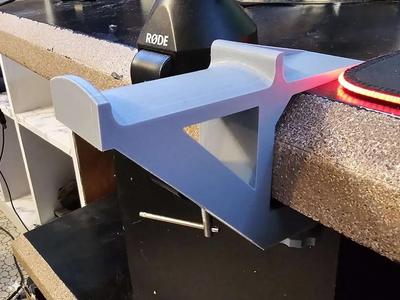 Headphone Holder for thicker desk and/or with bevel