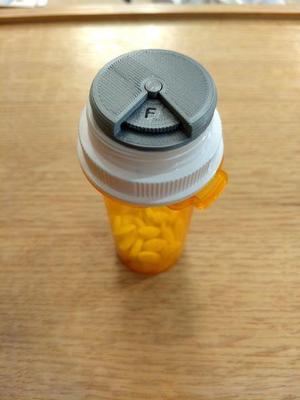 Pill topper reminder