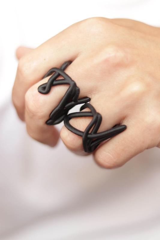 Tangled Ring