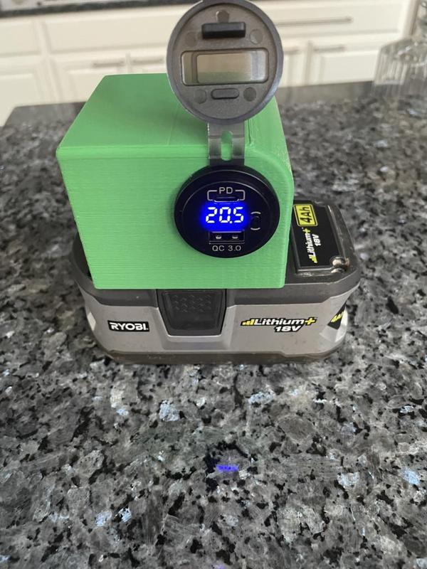 Ryobi USB charger