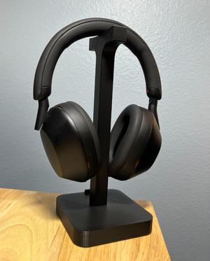 Modern Headphone Stand
