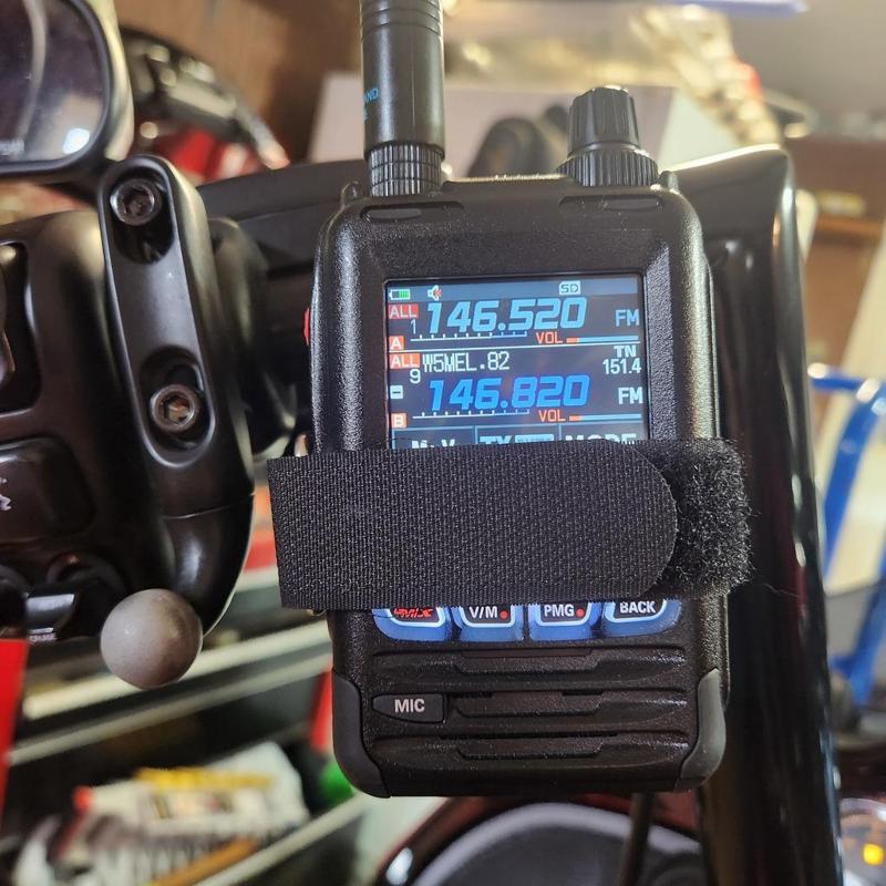Yaesu FT5DR RAM-Mount