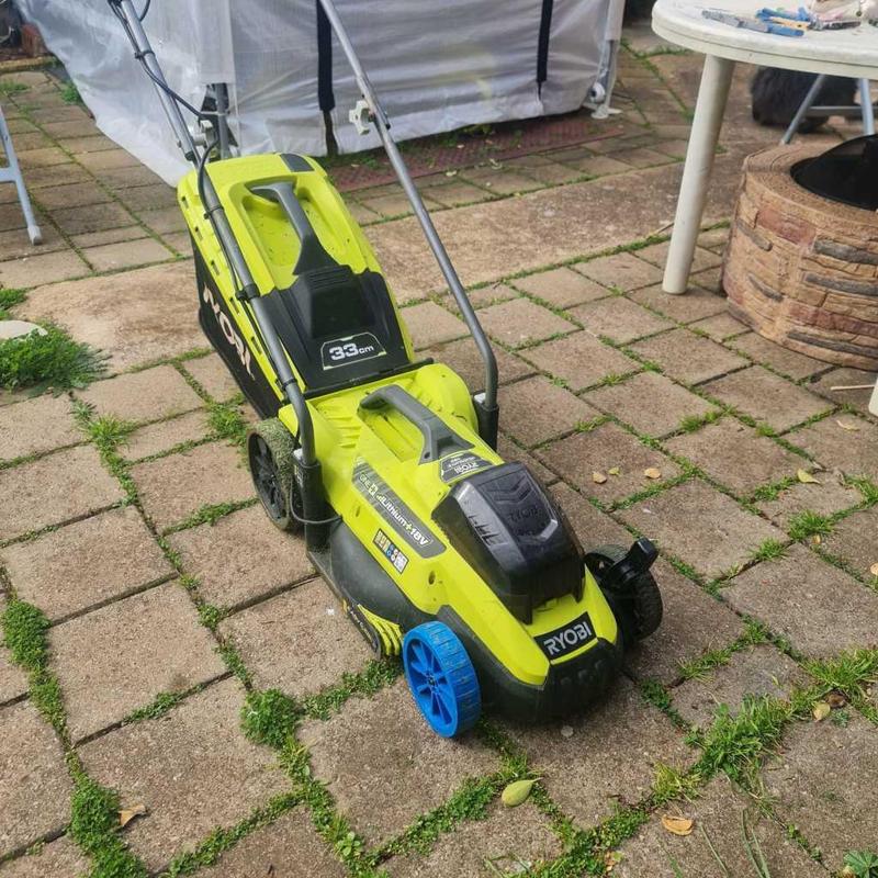 Ryobi One+ Lawn Mower - Front Wheel